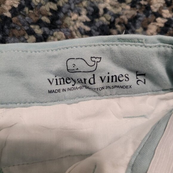 Vineyard Vines 2T Breaker Pants - Picture 3 of 3